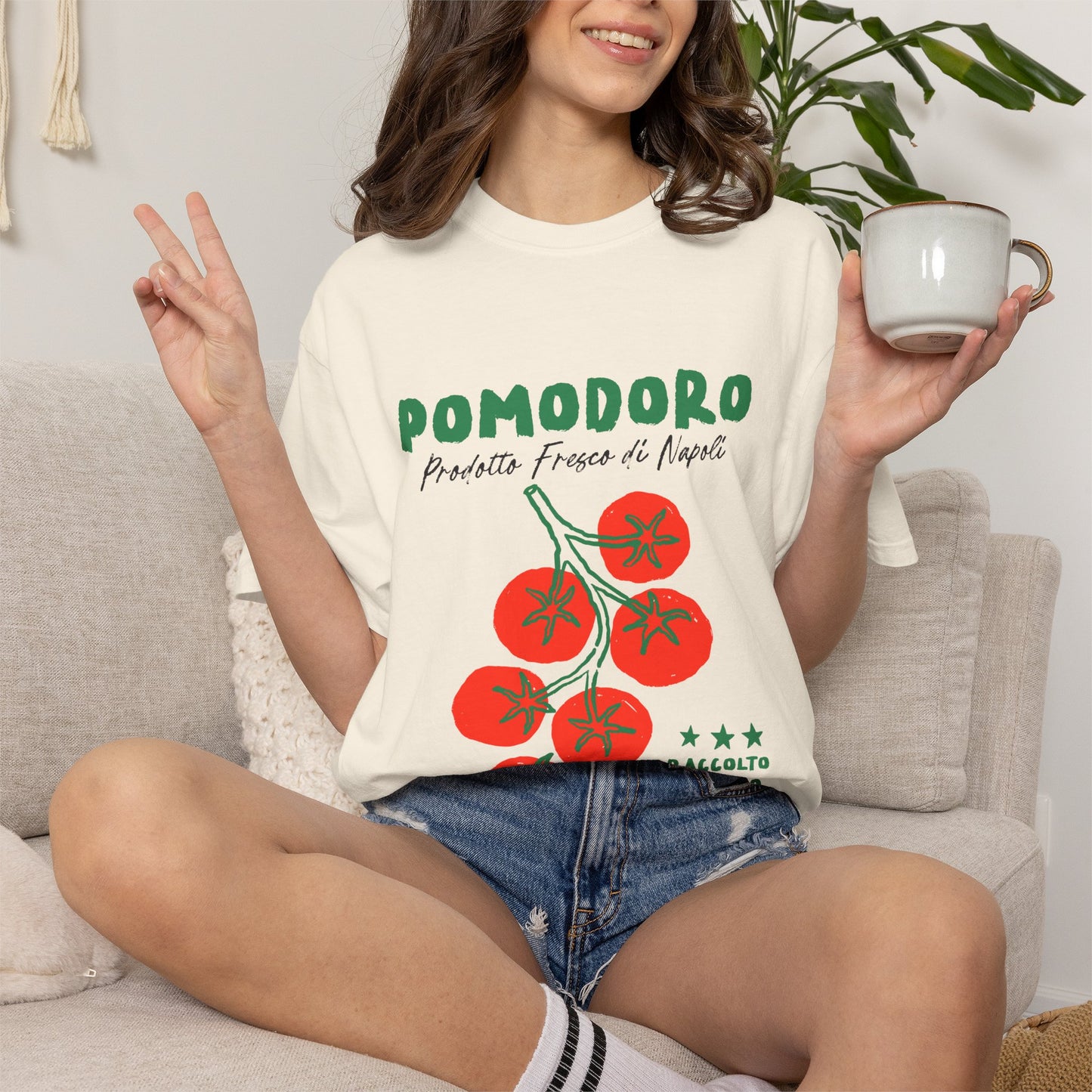 Napoli Tomato Graphic T-Shirt - Italy Travel Tee